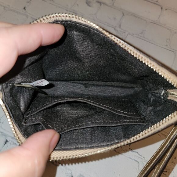 Coach F38655 Wristlet Wallet Gold Metallic Leather - Picture 7 of 8